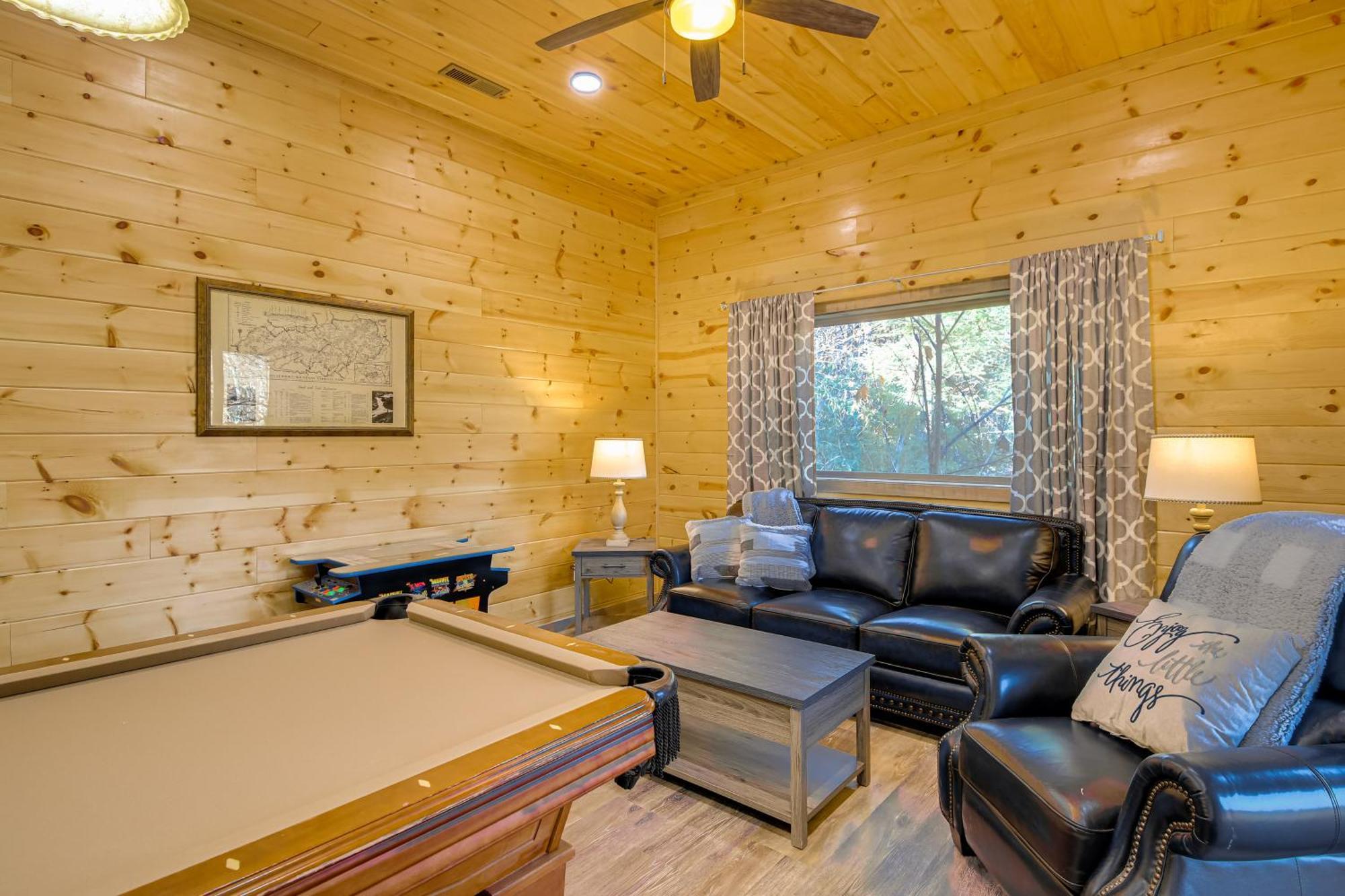Gatlinburg Cabin With Game Room, Hot Tub And Mtn Views מראה חיצוני תמונה